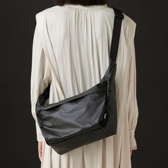 SHOULDER BAG-PREMIUM- BLACK×BLACK Synthetic Leather