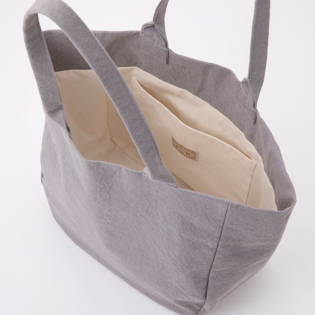 みなおし品 てなおし品】胡桃染め帆布のトートバッグ 大｜かばん