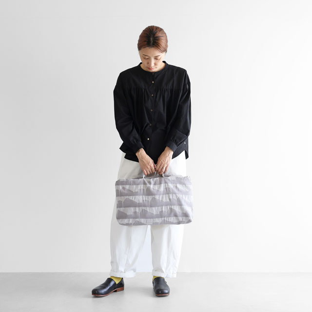 先染め朱子織シャトルジャガード2WAYショルダーバッグ　ライトグレー