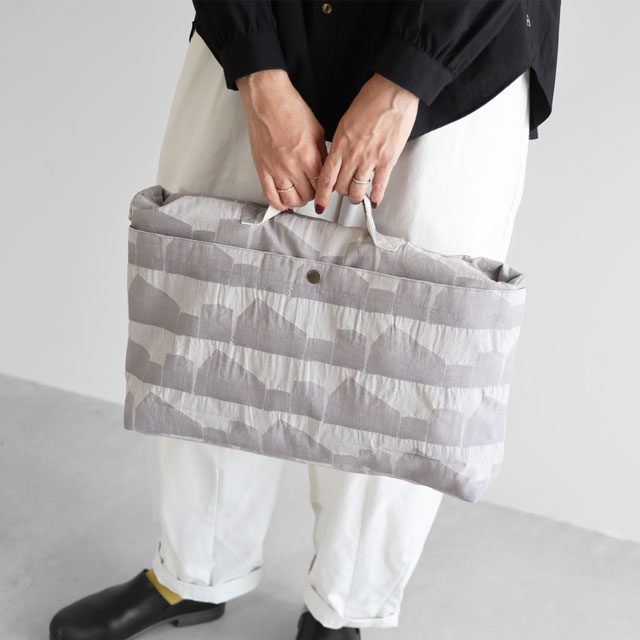 先染め朱子織シャトルジャガード2WAYショルダーバッグ　ライトグレー