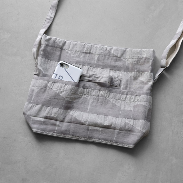 先染め朱子織シャトルジャガード2WAYミニショルダーバッグ　ライトグレー