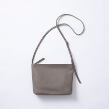 【WEB限定】Inswirl SOCOCHE BAG MEDIUM