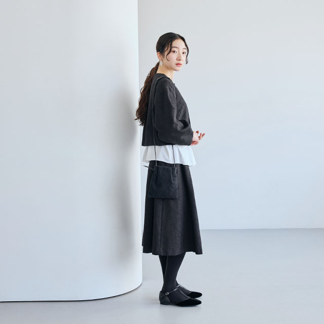 刺繍のポシェット