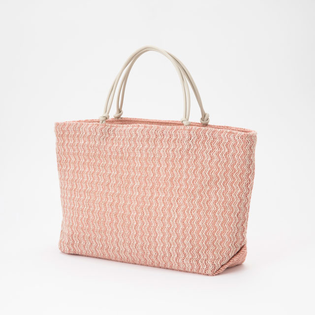 ラッセル編み横長バッグ