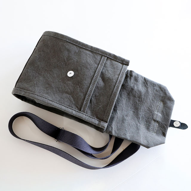 POSTMAN　EX レッド