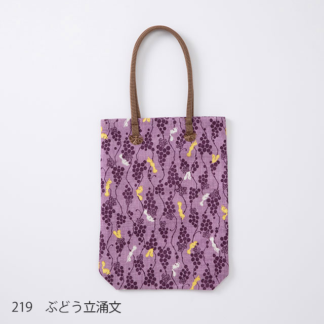 ぶどう立涌文