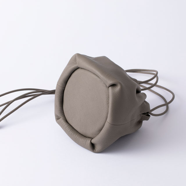 【WEB限定】Inswirl KINCHAKU BAG SMALL
