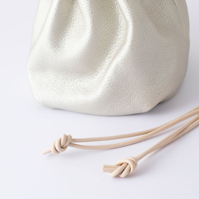 【WEB限定】Inswirl KINCHAKU BAG MEDIUM
