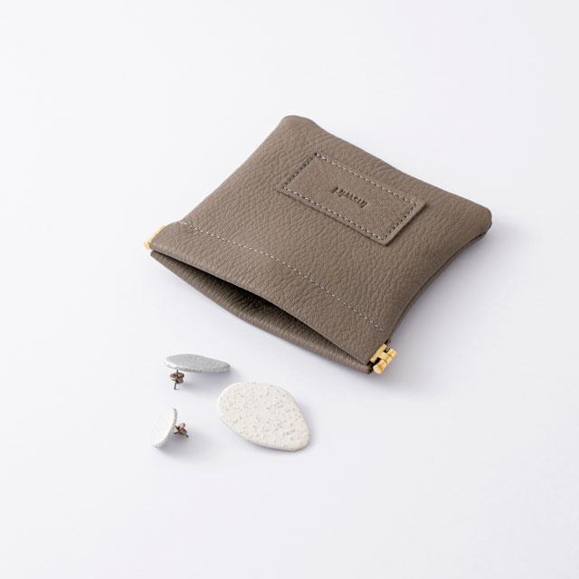 【WEB限定】Inswirl BANEGUCHI COIN PURSE - L