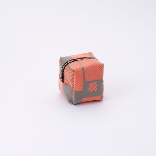 コ・袋物　サイコロ　シカク紋