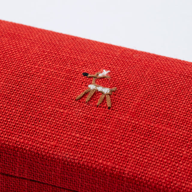 鹿の家族めがねケース