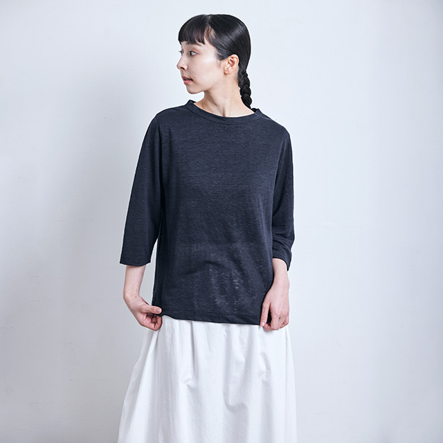 リネンのTシャツ 七分袖