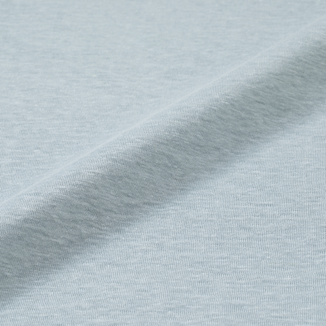 リネンのTシャツ 七分袖