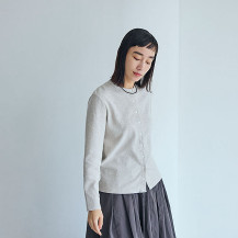 スナップホックのカーディガン