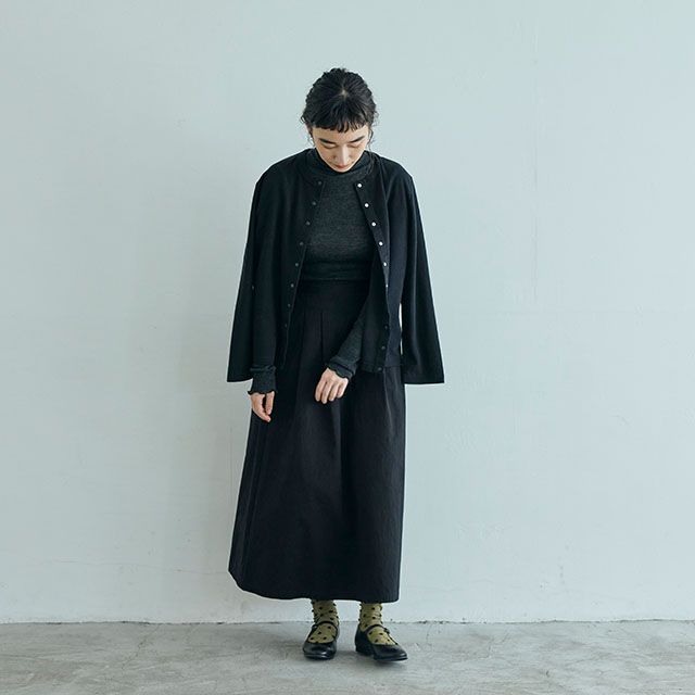 スナップホックのカーディガン