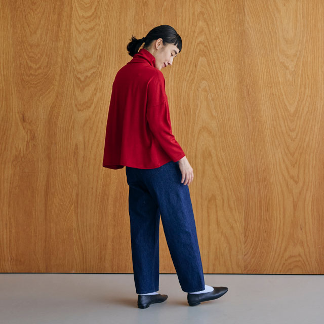 ニットトップス