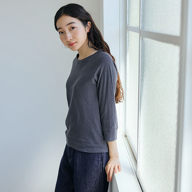 ふんわり綿のラグランカットソー