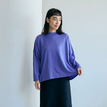 ウールのクルーワイドプルオーバー
