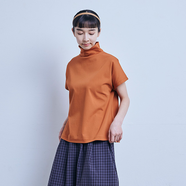 強撚綿のハイネックプルオーバー 茶【お求めやすくなりました】