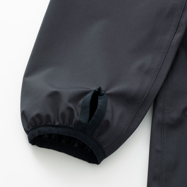 HIGH-PERFORMANCE WATERPROOF COAT BLACK M-L