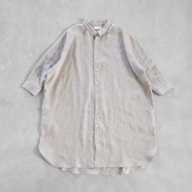 シャトルリネンロングシャツ　きなり　フリーサイズ