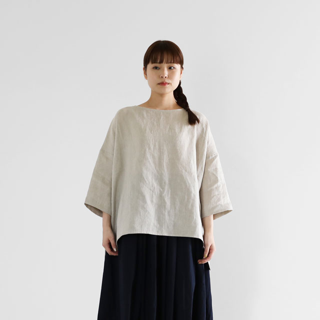 シャトルリネンワイドプルオーバー　きなり　フリーサイズ