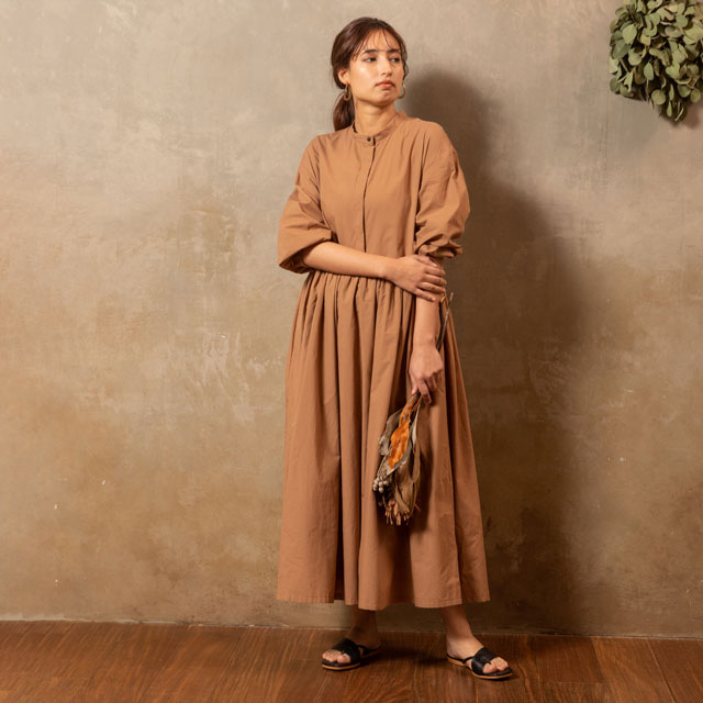 ７分袖ギャザーワンピース ブラウン