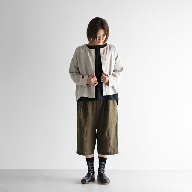 シャトルリネンショートカーディガン　きなり　フリーサイズ