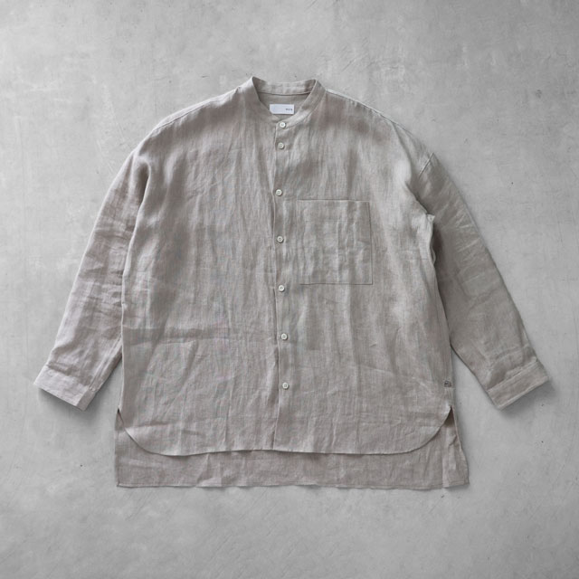 シャトルリネンバンドカラーオーバーシャツ　きなり　フリーサイズ