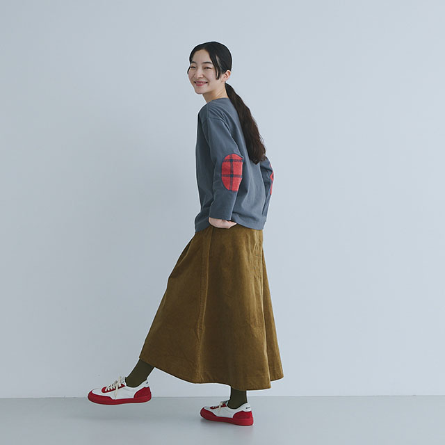 布ぬのバスクシャツ　ネップ糸綾織