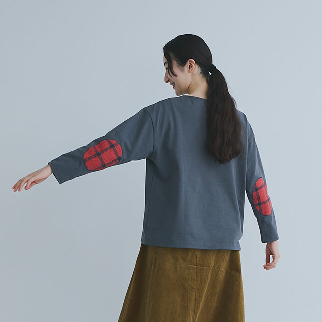 布ぬのバスクシャツ　ネップ糸綾織