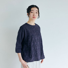 刺繍の七分袖プルオーバー 丸紋