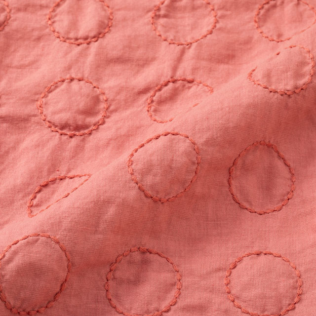 刺繍の七分袖プルオーバー 丸紋