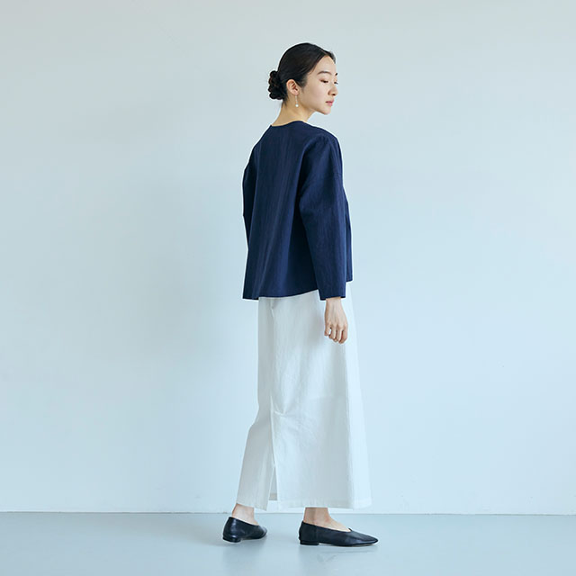 【WEB限定】綿麻の畝織　シャツブラウス