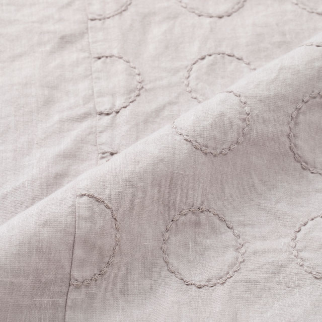 刺繍の半袖チュニック　丸紋