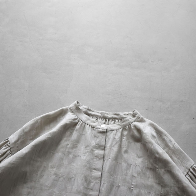 柄二重織シャトルジャガードバルーンスリーブワイドブラウス ブラック F