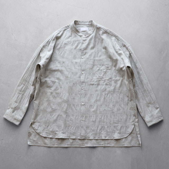 柄二重織シャトルジャガードバンドカラーオーバーシャツ ミストグレー ユニセックス