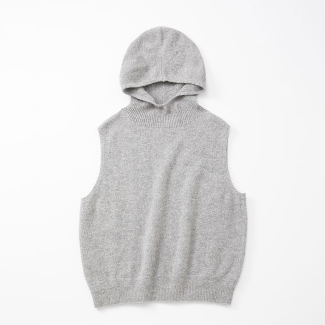 ウールフォックスのライトニットパーカーベスト