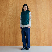 ウールフォックスのライトニットパーカーベスト