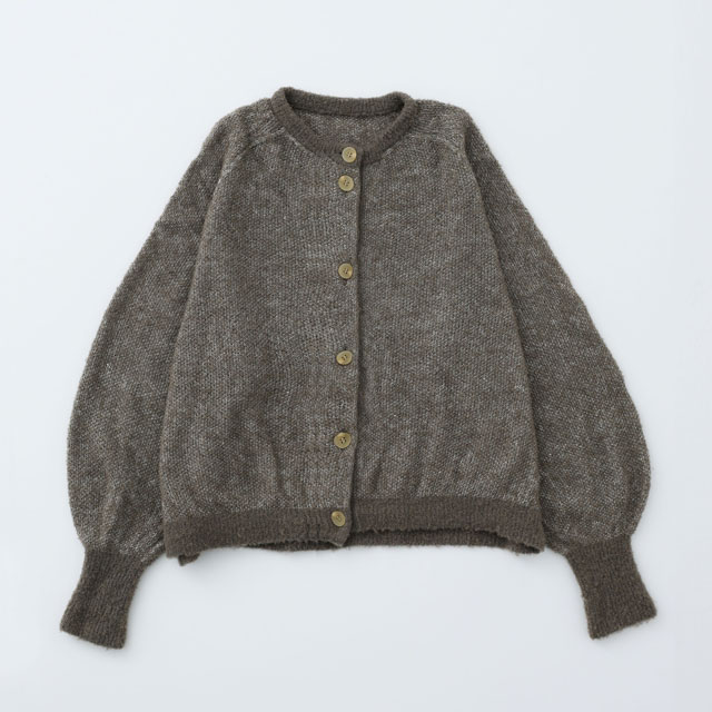 防縮ウールのブークレヤーンカーディガン