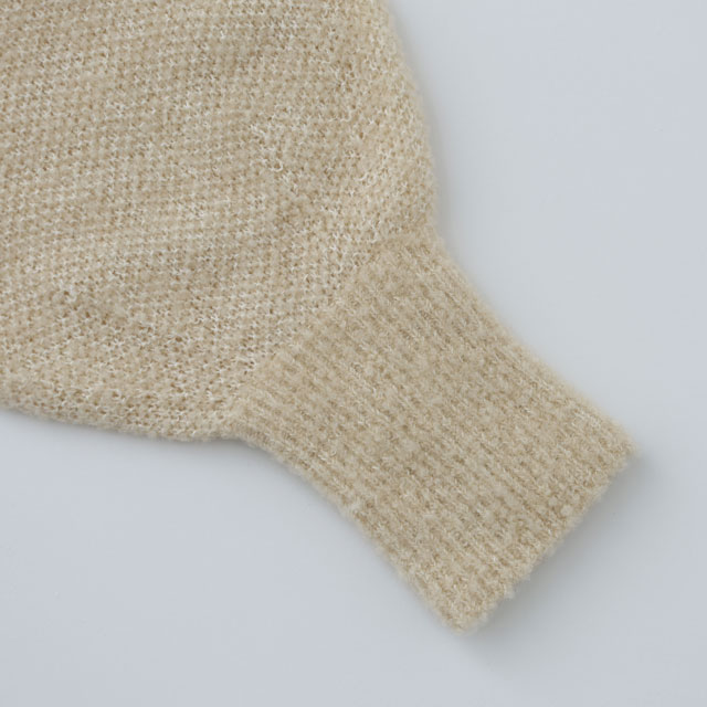 防縮ウールのブークレヤーンカーディガン