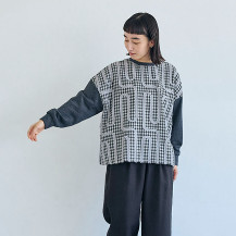 めぐり布　後ろボタンカットソー