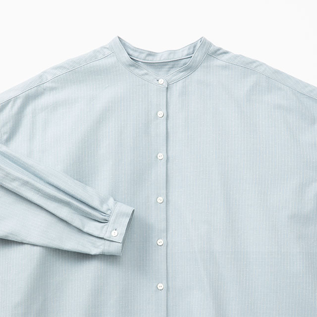 やわらかネルのバックギャザーブラウス