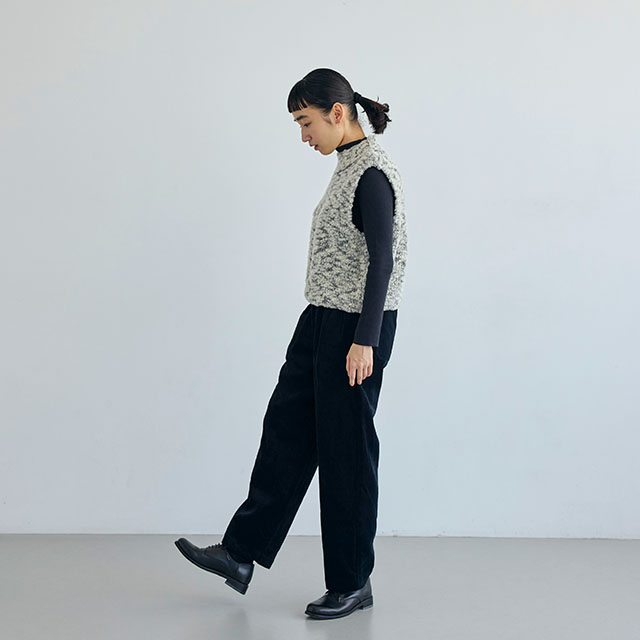 COOHEMコラボ　ニットベスト