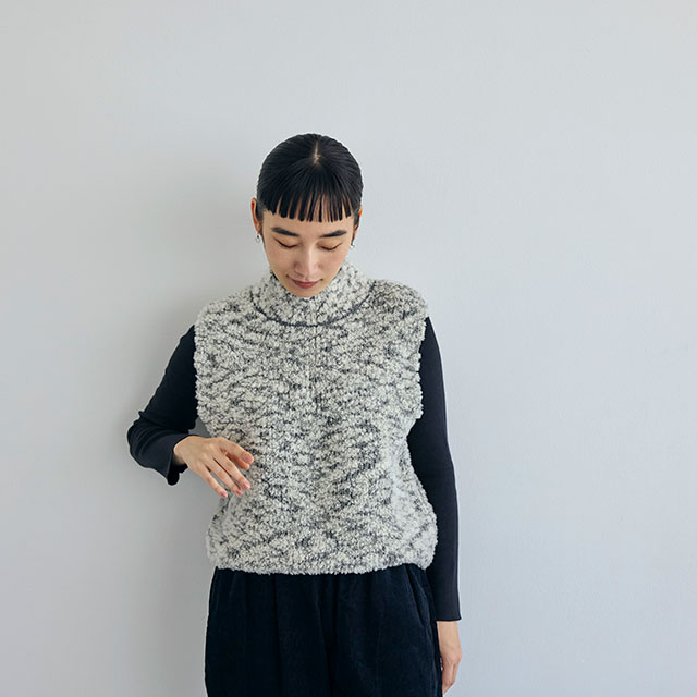 COOHEMコラボ　ニットベスト