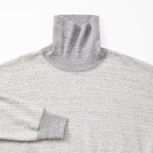 【WEB限定】SETTO HIGHNECK SWEAT