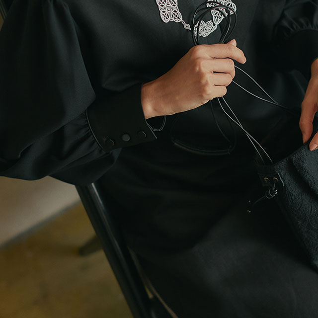 リネンコットンとサテンのワンピース