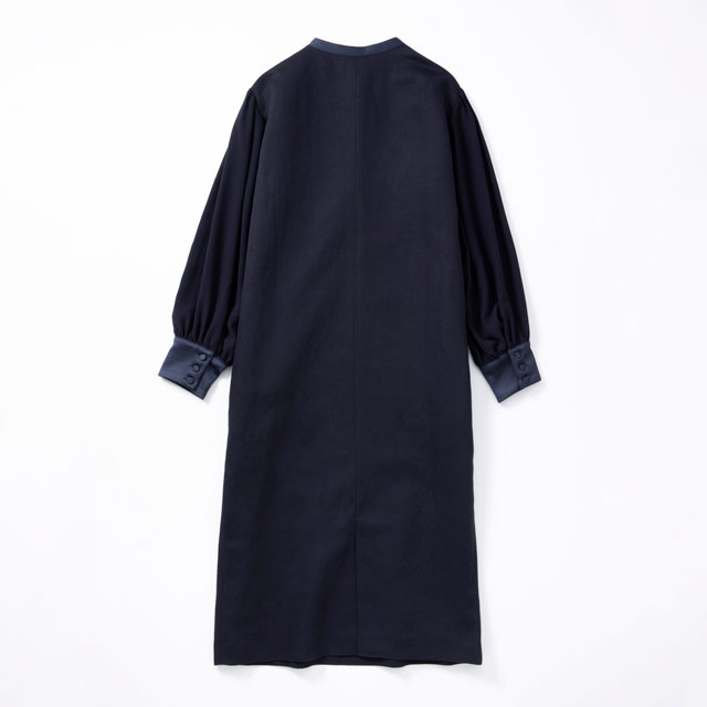 リネンコットンとサテンのワンピース