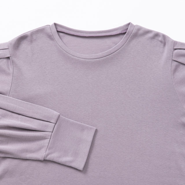 綿カシミヤのタック袖プルオーバー