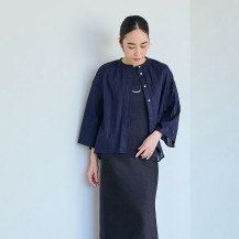 からみ織の羽織りブラウス